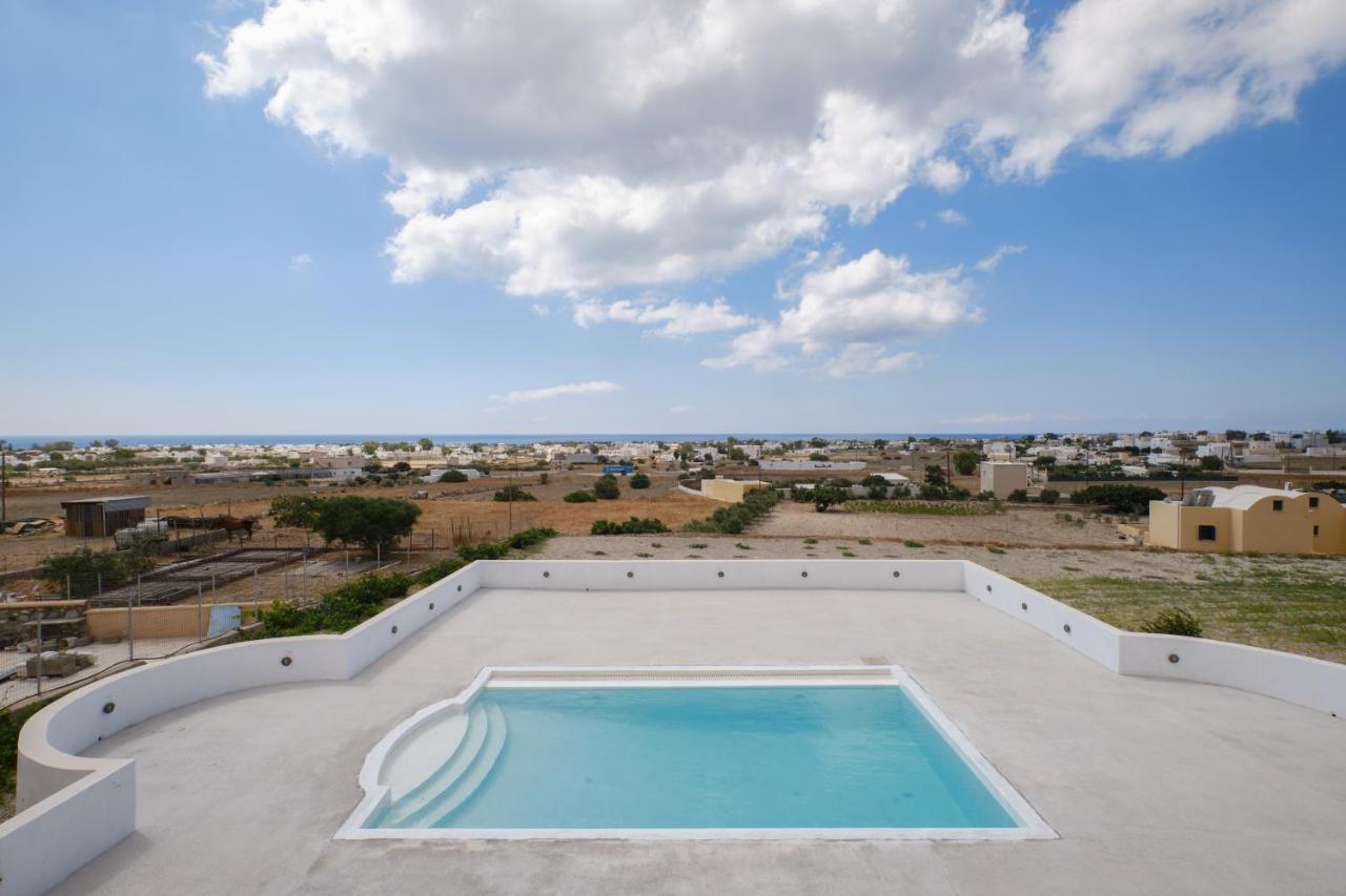 Private Villa Evgenia With Swimming Pool Perissa  Exterior photo